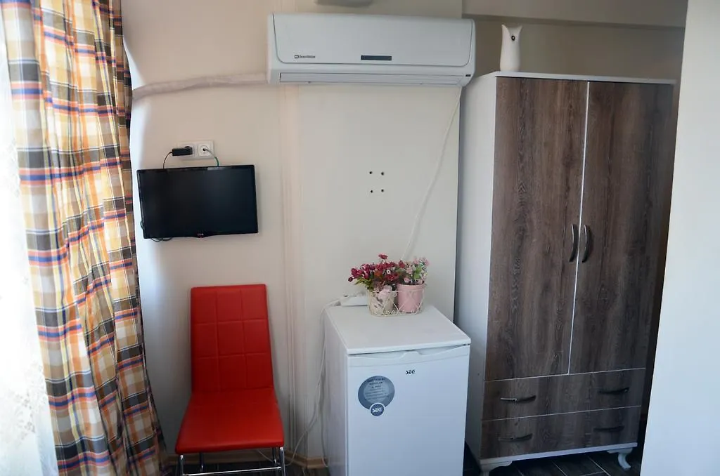 Rooster Hostel Izmir
