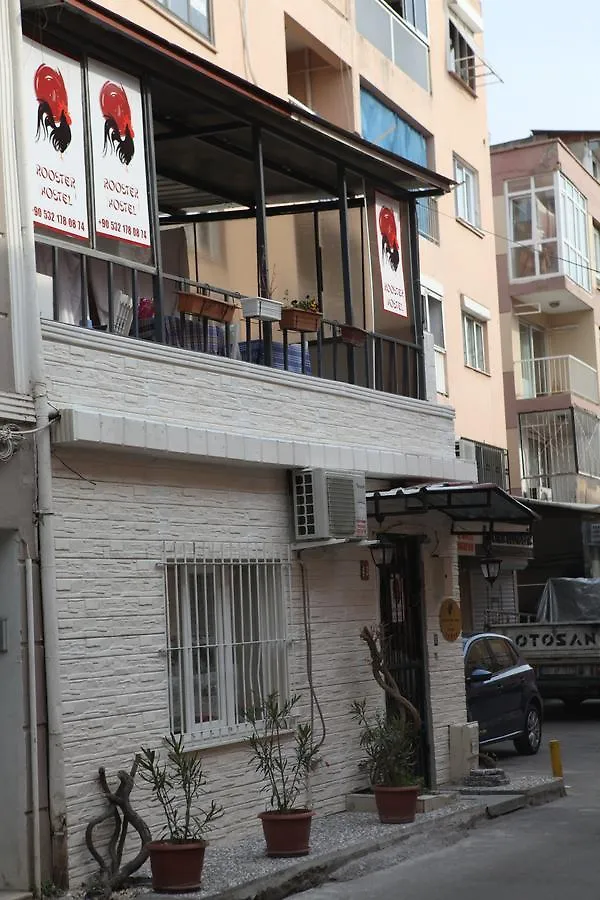 Rooster Hostel Izmir